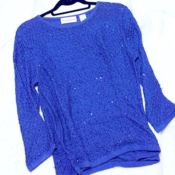 Lovely Shiny Royal Blue Crew Pullover Sweater /Sm. - Picture 5 of 8